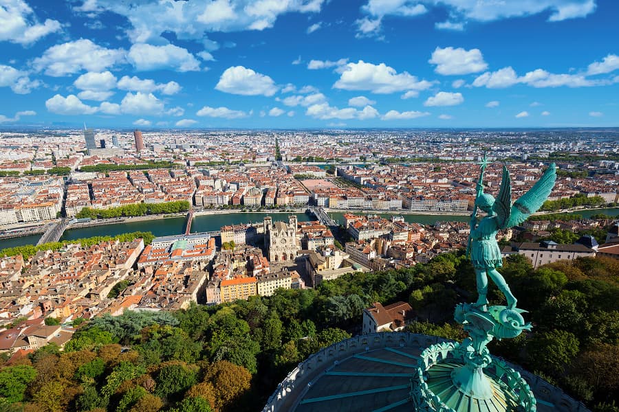 Lyon